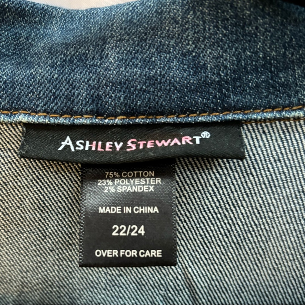 Ashley Stewart Women’s Blue Denim‎ Jacket Size 22/24 - Picture 5 of 8